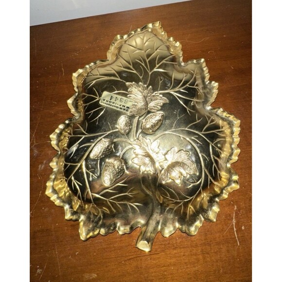 24K Gold plate Leaf shaped Trinket dish WMF-IRGA with Strawberry design in leaf - Picture 3 of 3